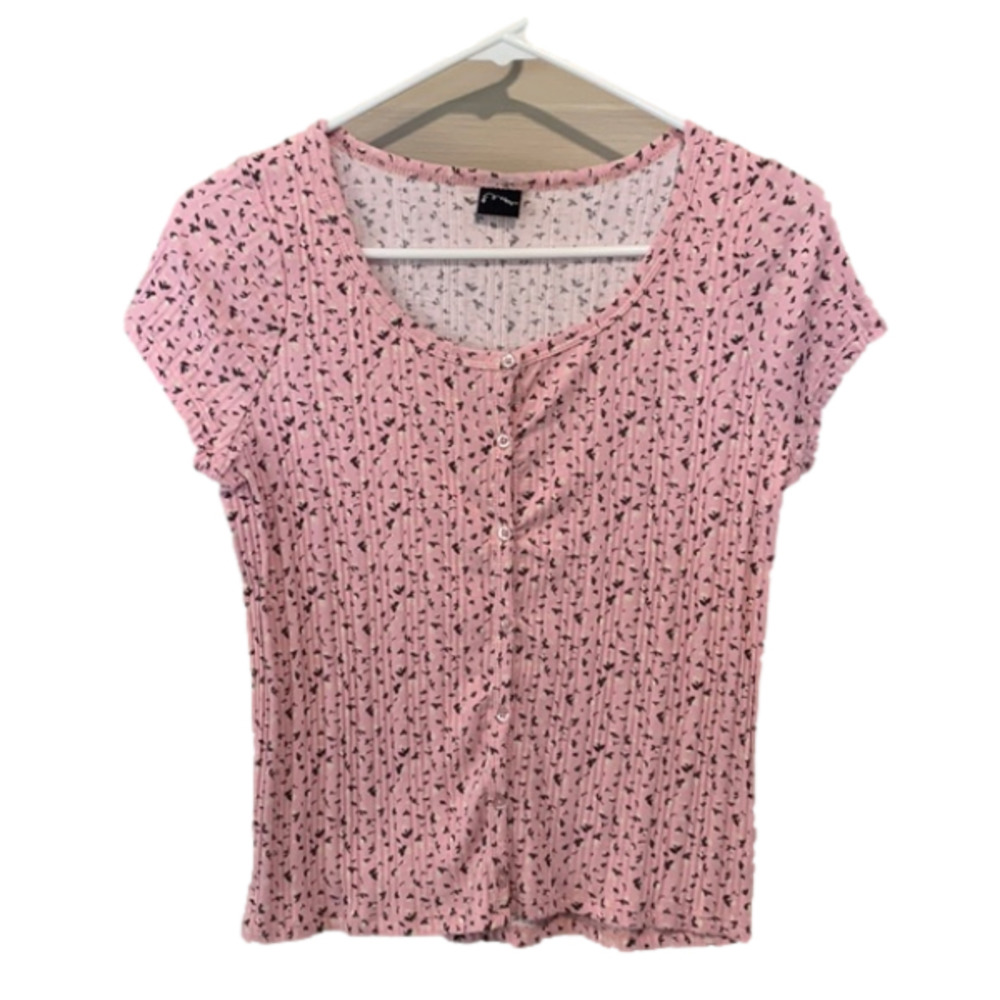 ART Class Target Brand Short Sleeve Ribbed Button Down Pink Floral Top SM Used - Picture 1 of 9